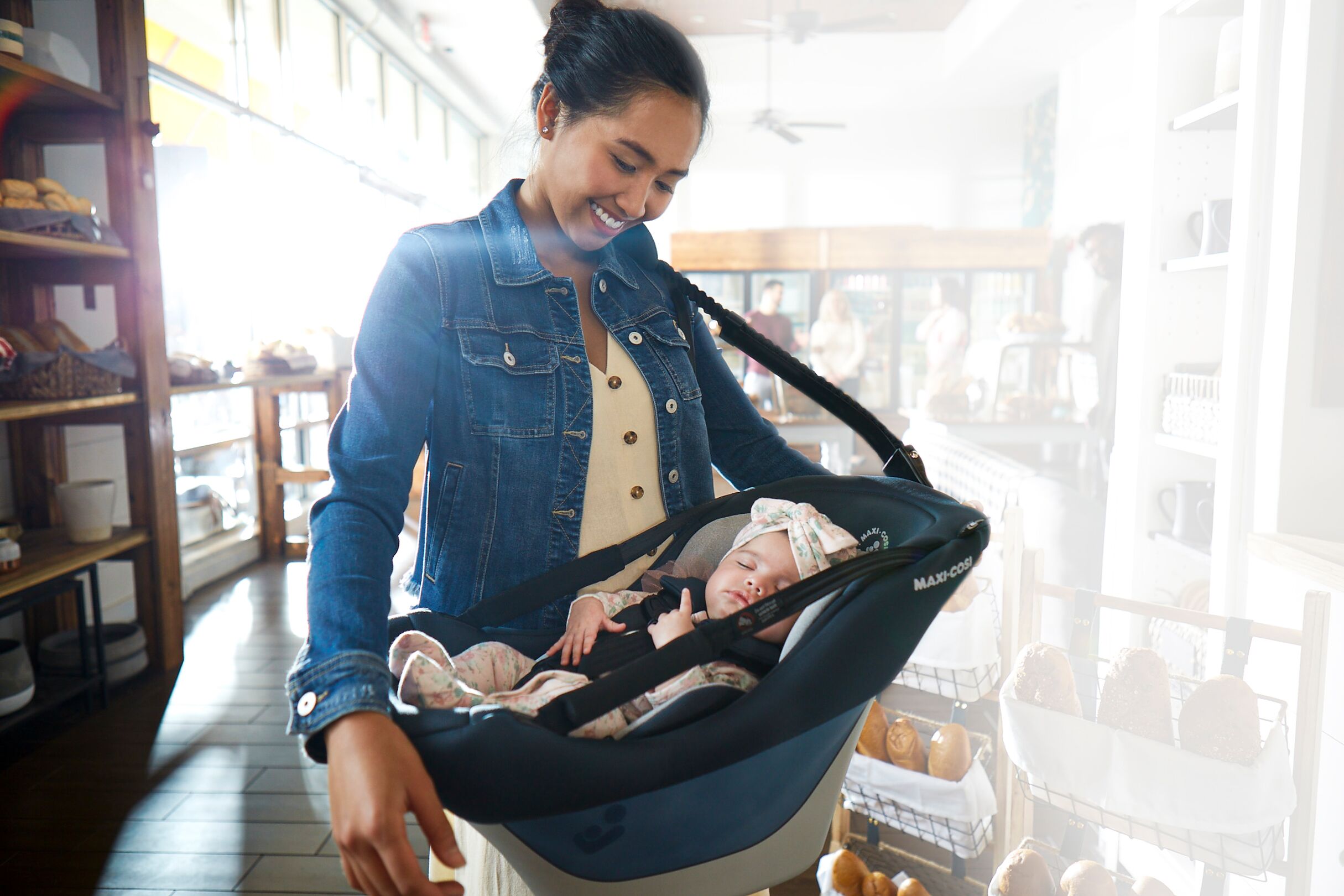 Maxi-Cosi cambia a tejidos ecológicos y aptos para bebés